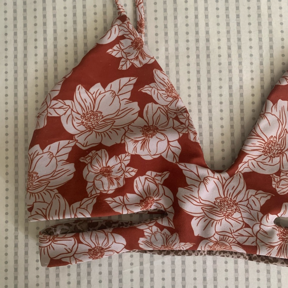 Rust magnolia acacia top SOLD